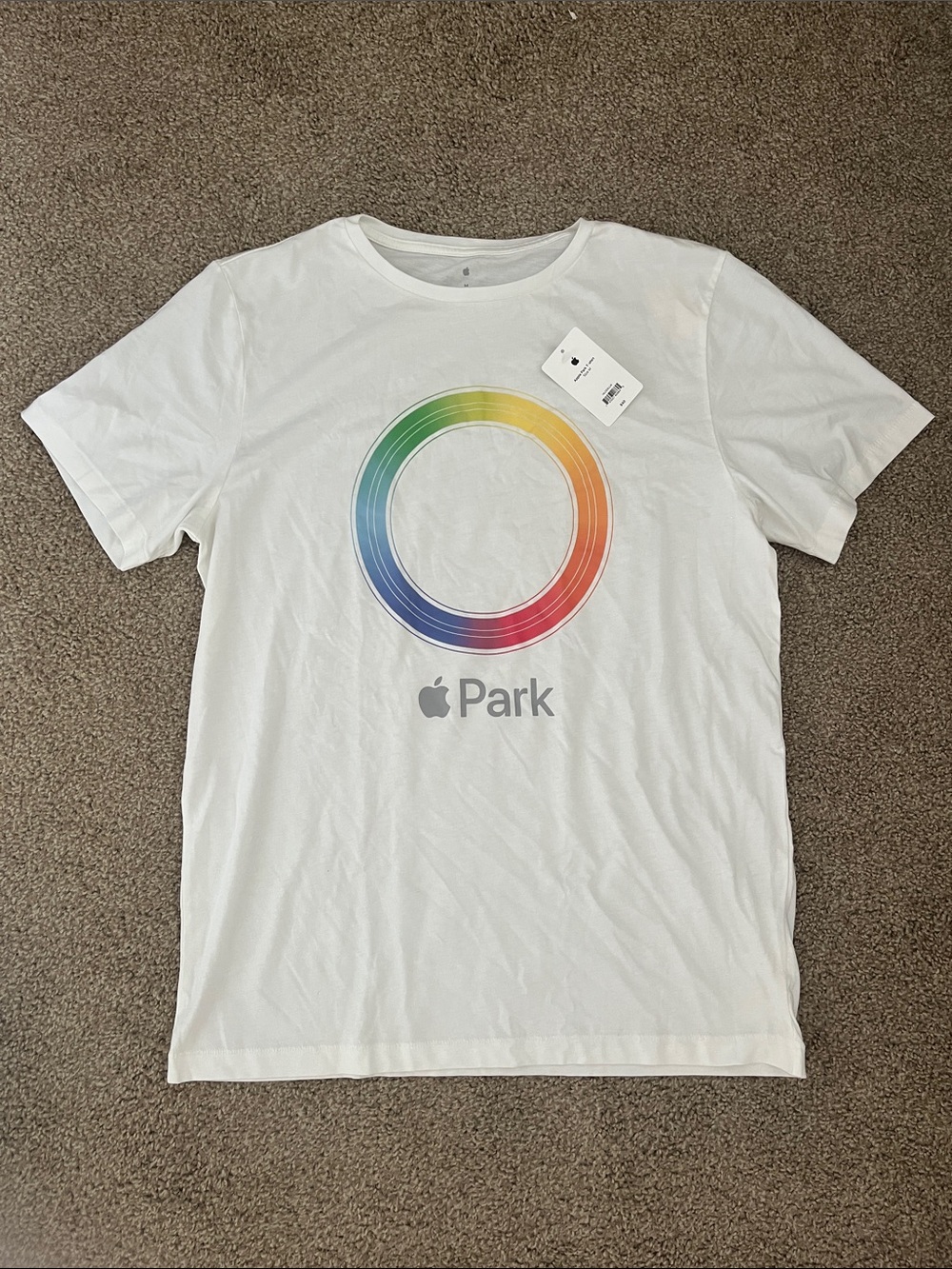 NWT Apple Park Visitor Center White Tee with Multicolor Rainbow Ring